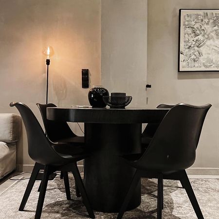 Casagold Glyfada Luxury Apartment Near The Sea Atene Esterno foto